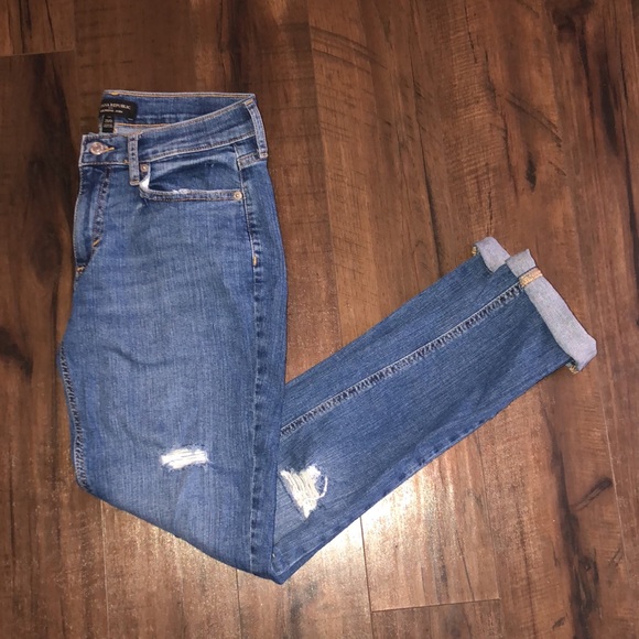 Banana Republic Low-Rise Medium Wash Destructed Girlfriend Jeans - Picture 3 of 9